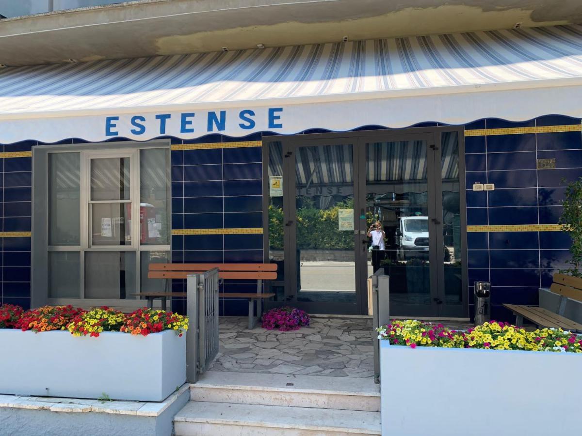 Hotel Estense Rimini Exteriör bild